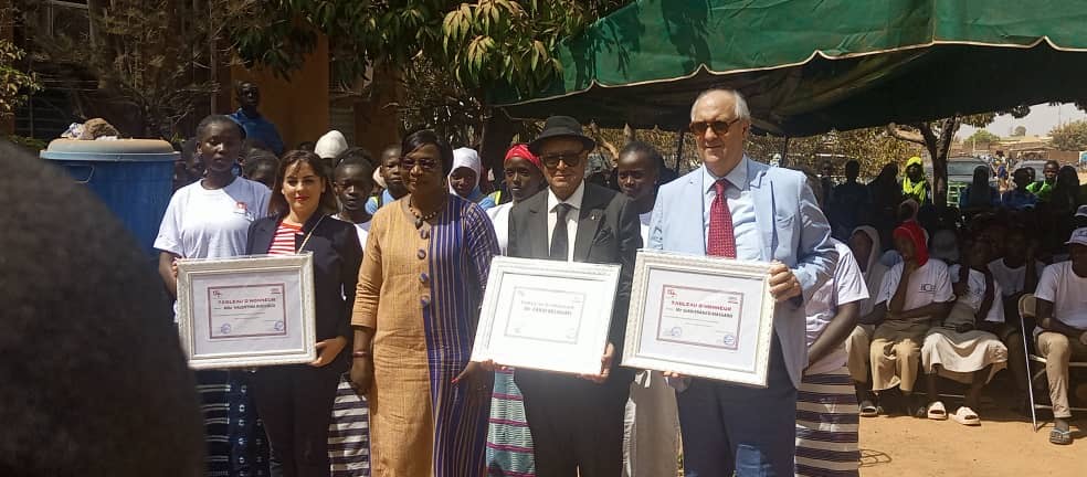 The Honorary President Mr. Gian Franco Massaro, the General Treasurer Miss Valentina Ruccolo and the President/Delegate of the African Continental Committee Mr. Belouafi Farid met with the management of the national blood center (CNTS) of Burkina Faso